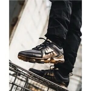 Nike Air VaporMax Black Gold Shoes Size 7Y AJ2616-006 Running Walking Shoes 2018